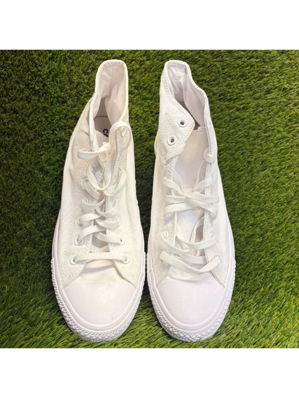 Converse Chuck Taylor All Star High Mens Size 12 White Athletic Shoes Sneakers